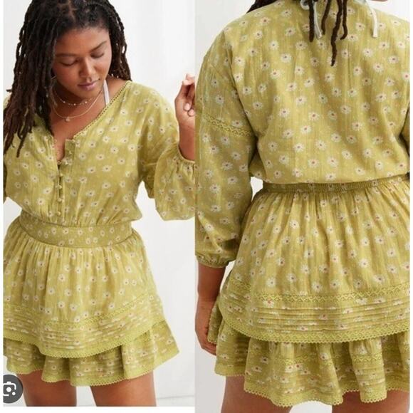 aerie Smocked‎ Mini Dresses Green floral size XXS - Picture 1 of 7